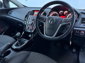 Used Vauxhall Astra GTC 2017 for sale - 76350683: Photo