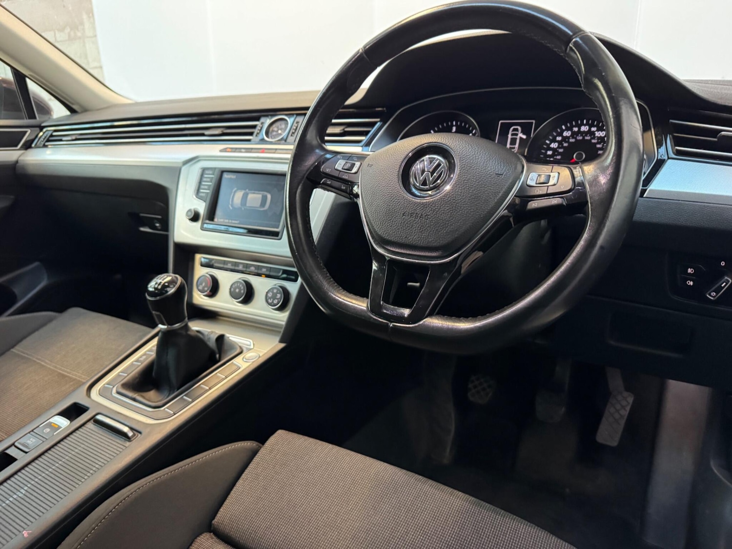 Used Volkswagen Passat 2017 for sale - 77740183: Photo 4