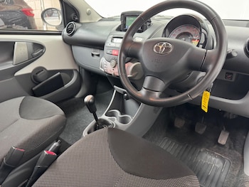 Used Toyota AYGO 2011 for sale - 79298014: Photo