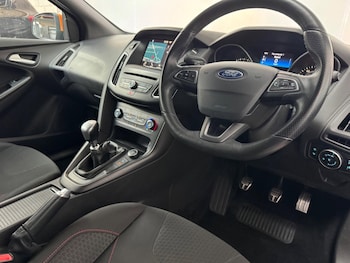 Used Ford Focus 2017 for sale - 79454697: Photo