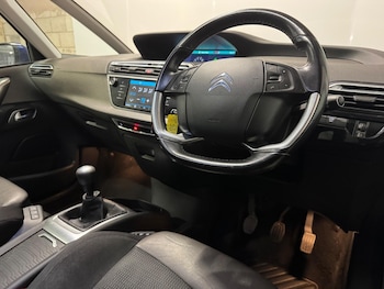 Used Citroen C4 Picasso 2016 for sale - 76773529: Photo