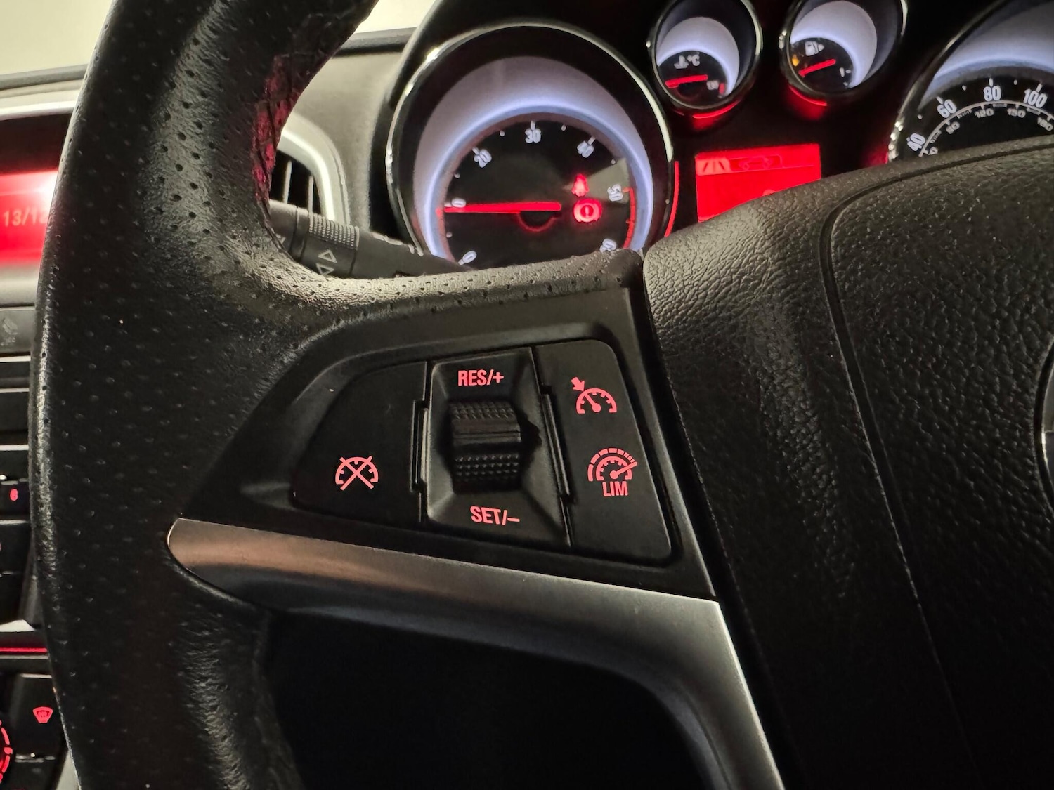 Used Vauxhall Astra GTC 2014 for sale - 76937676: Photo 20