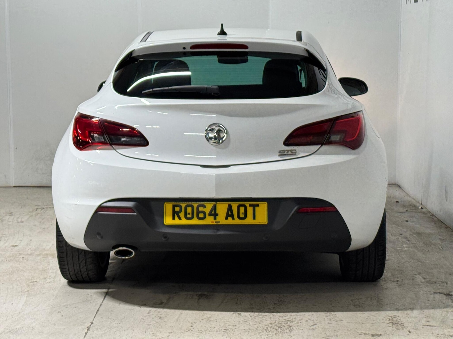 Used Vauxhall Astra GTC 2014 for sale - 76937676: Photo 6