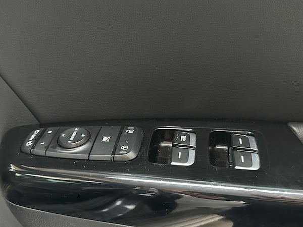 Used Kia Sportage 2017 for sale - 76327980: Photo 25