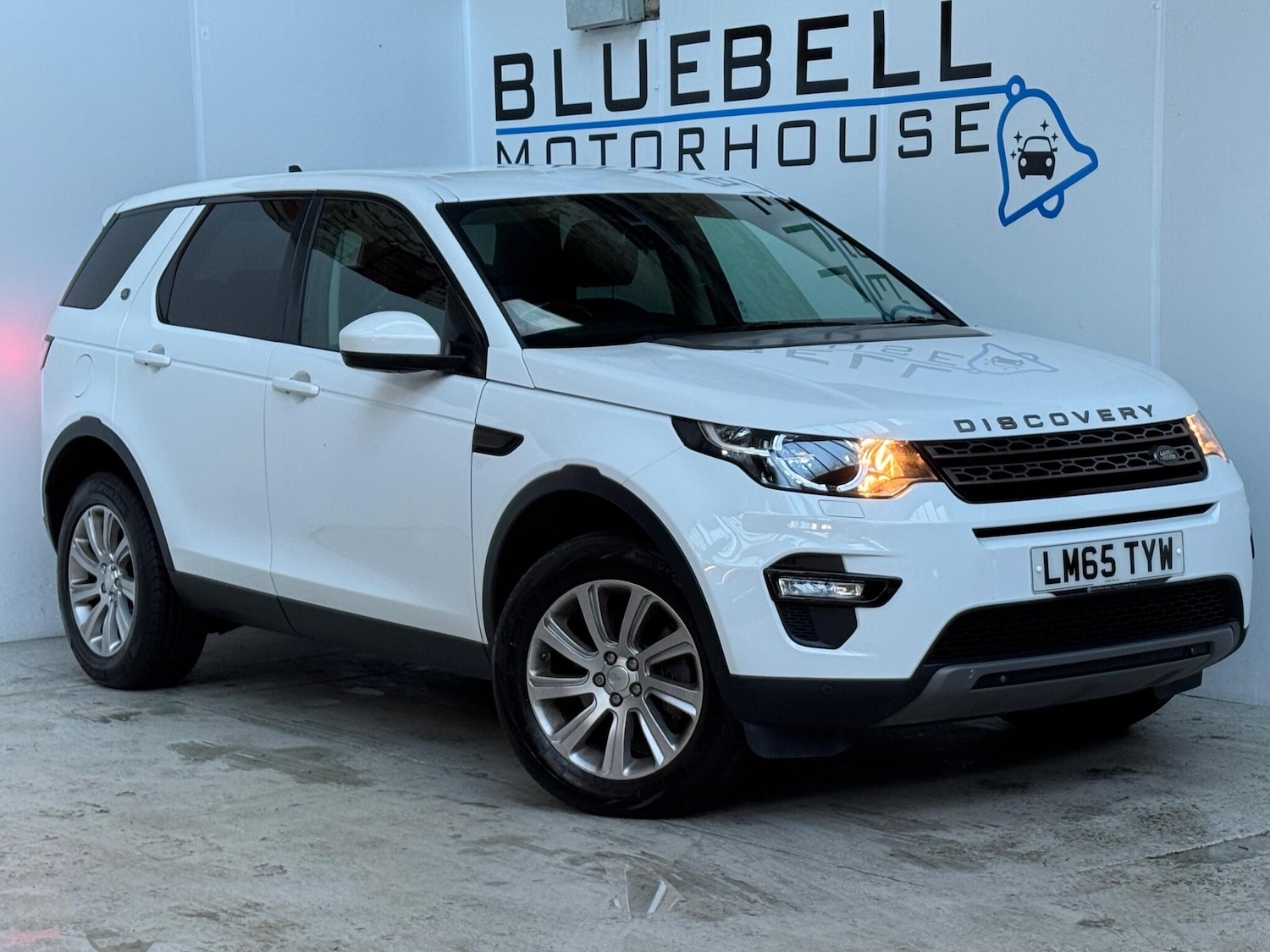 Used Land Rover Discovery Sport 2015 for sale - 77111708: Photo 1