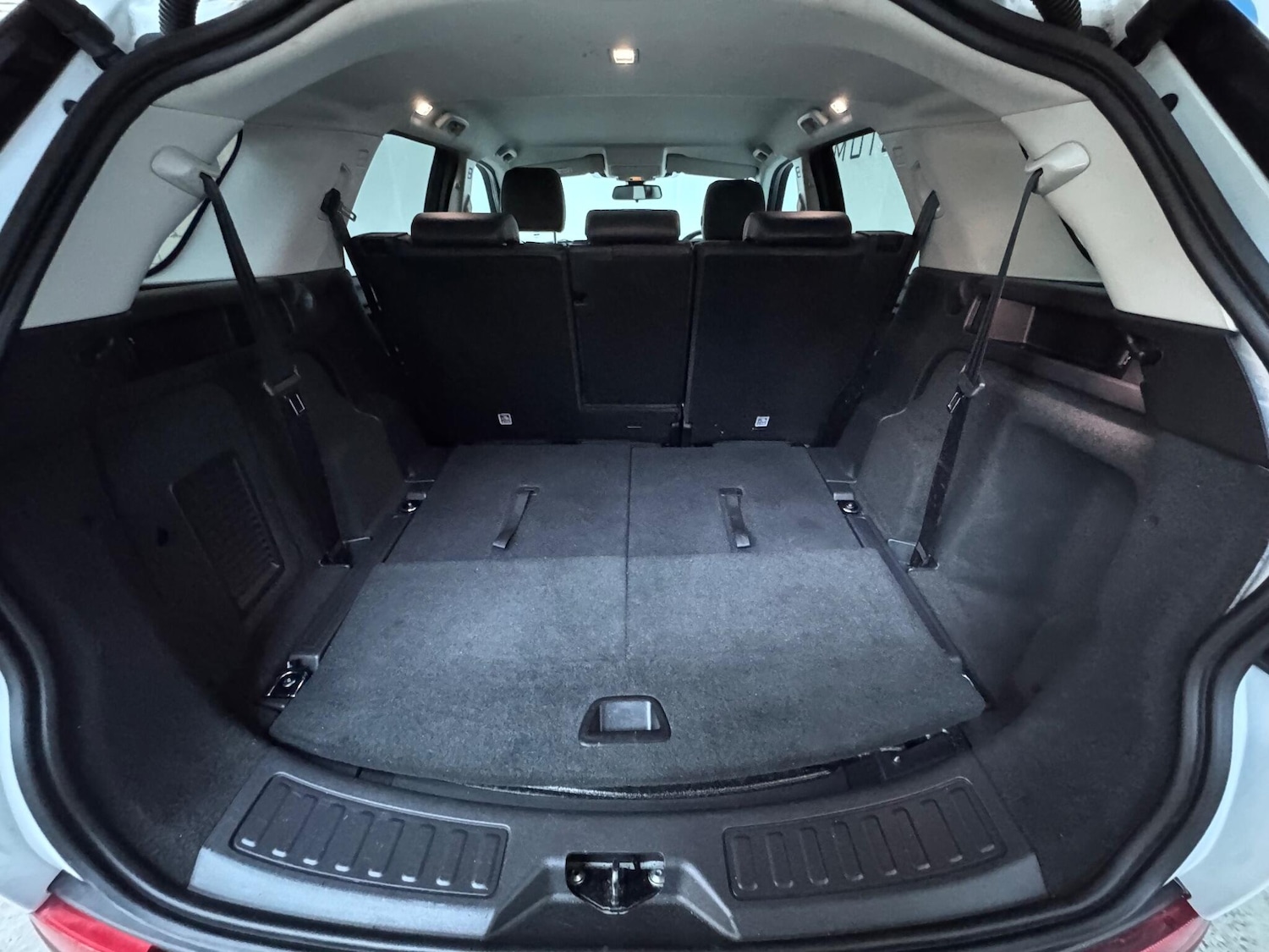 Used Land Rover Discovery Sport 2015 for sale - 77111708: Photo 33