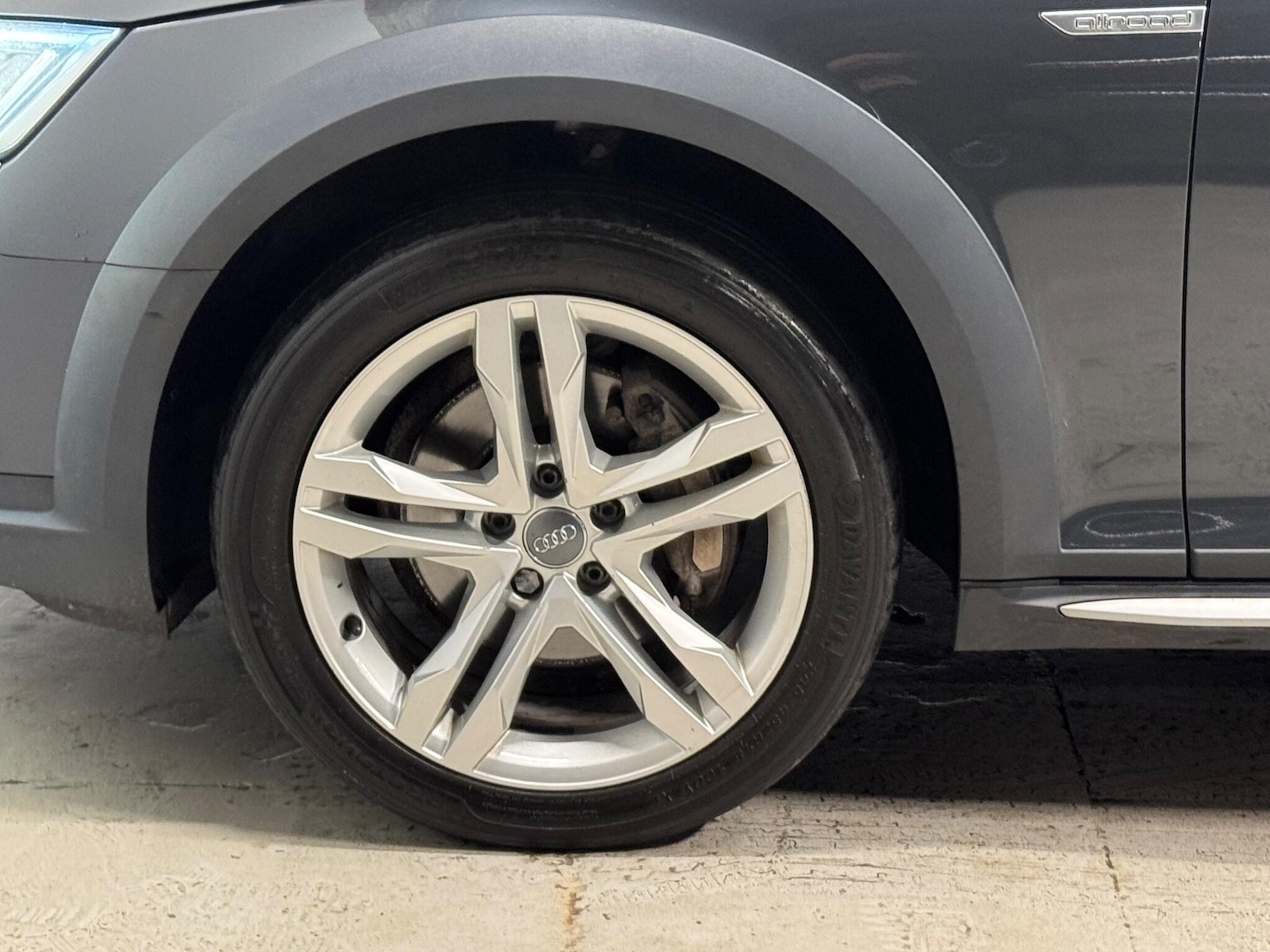 Used Audi A4 Allroad 2017 for sale - 76552194: Photo 35