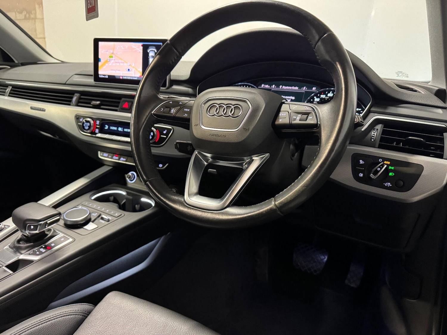 Used Audi A4 Allroad 2017 for sale - 76552194: Photo 4
