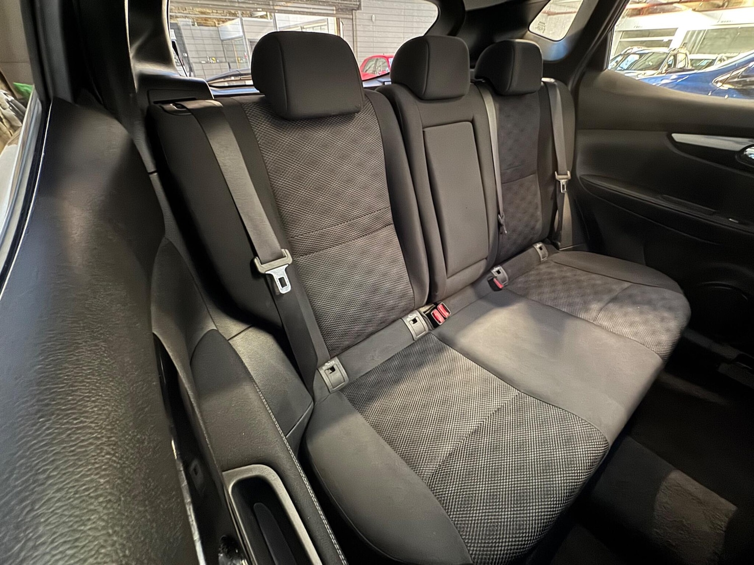 Used Nissan Qashqai 2016 for sale - 77983051: Photo 12