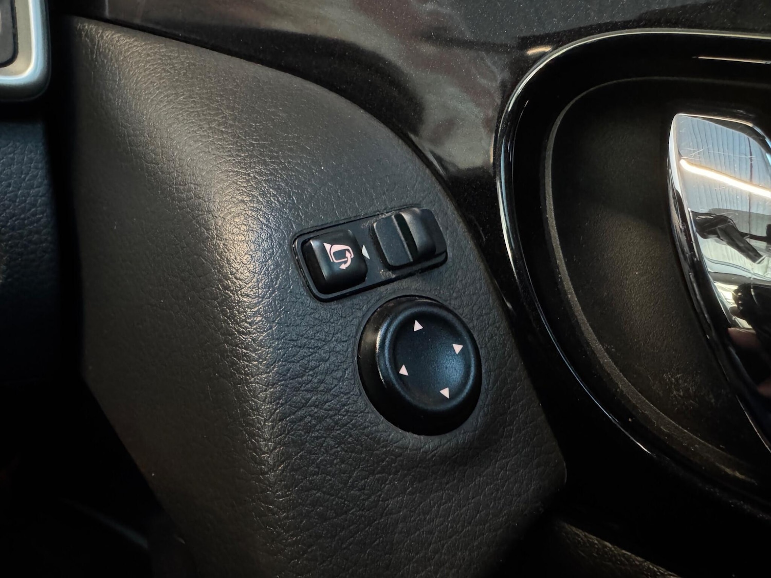 Used Nissan Qashqai 2016 for sale - 77983051: Photo 23