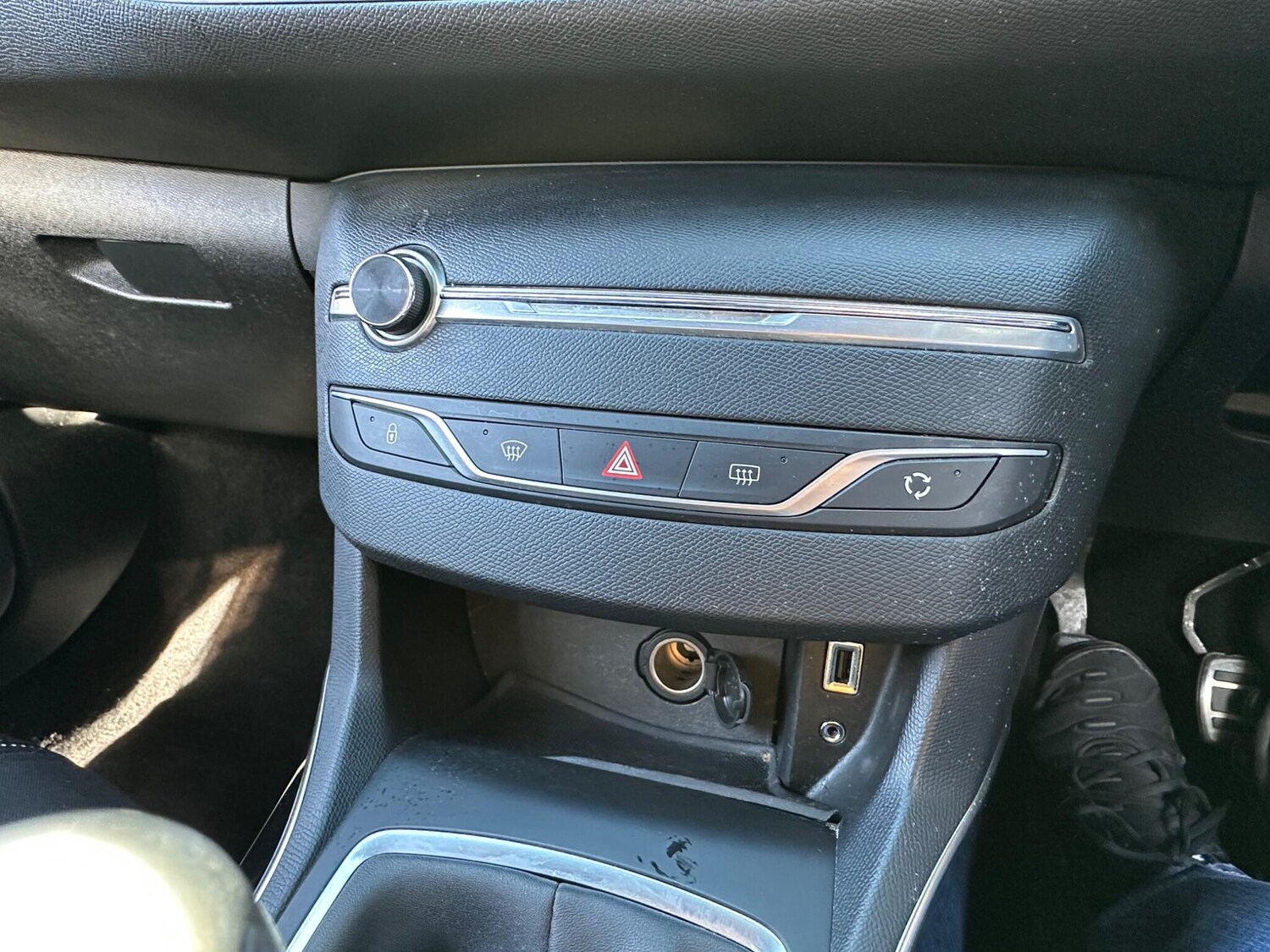 Used Peugeot 308 2016 for sale - 78150005: Photo 17