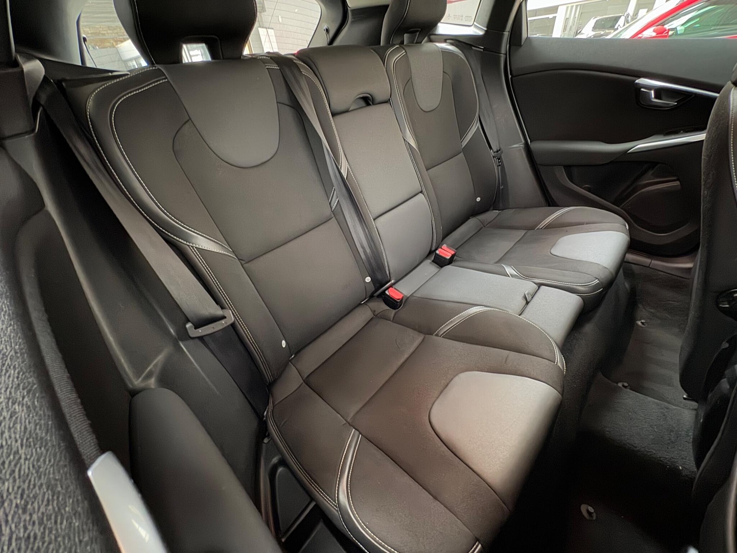 Used Volvo V40 2015 for sale - 76124887: Photo 13