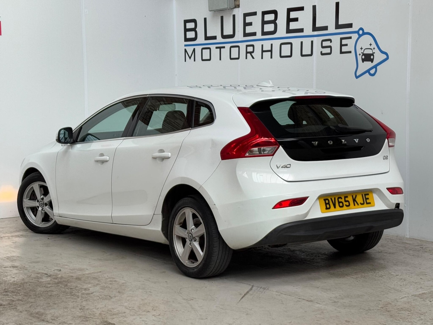 Used Volvo V40 2015 for sale - 76124887: Photo 5