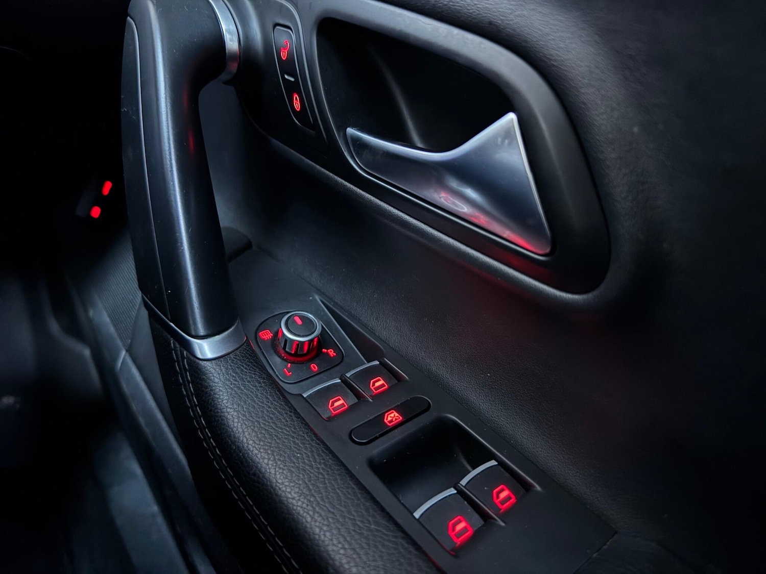 Used Volkswagen CC 2012 for sale - 76901640: Photo 26