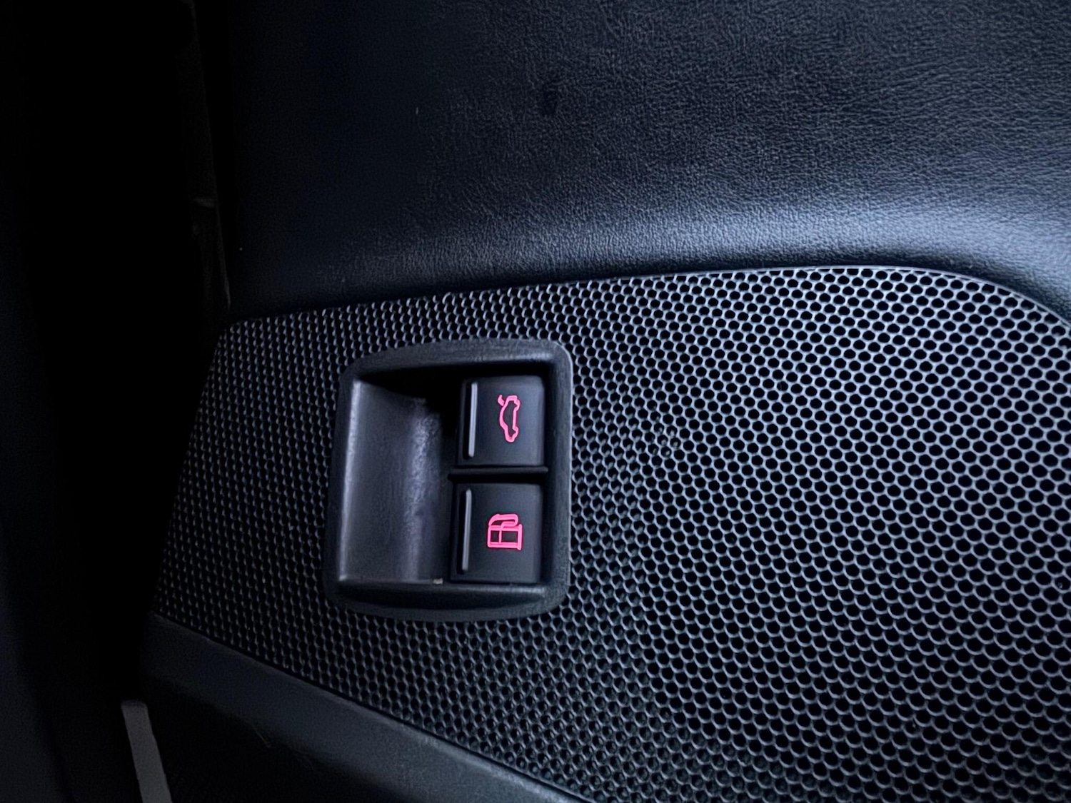 Used Volkswagen CC 2012 for sale - 76901640: Photo 27