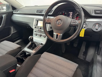 Used Volkswagen Passat 2013 for sale - 79238199: Photo