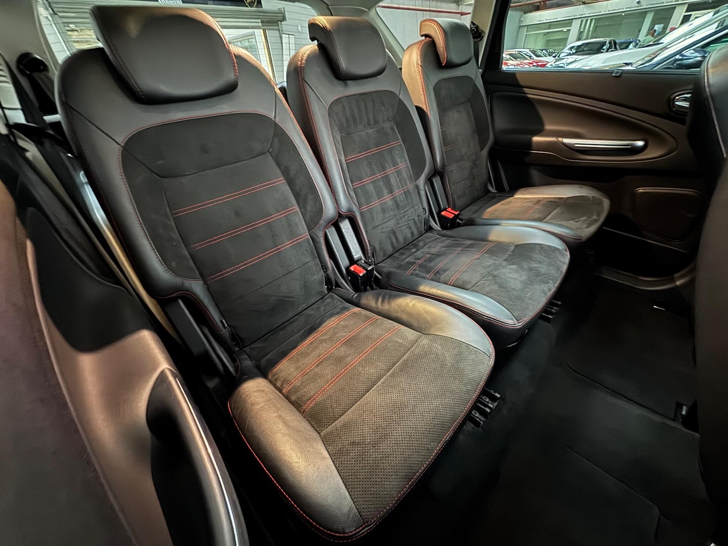 Used Ford S-Max 2014 for sale - 76410450: Photo 13