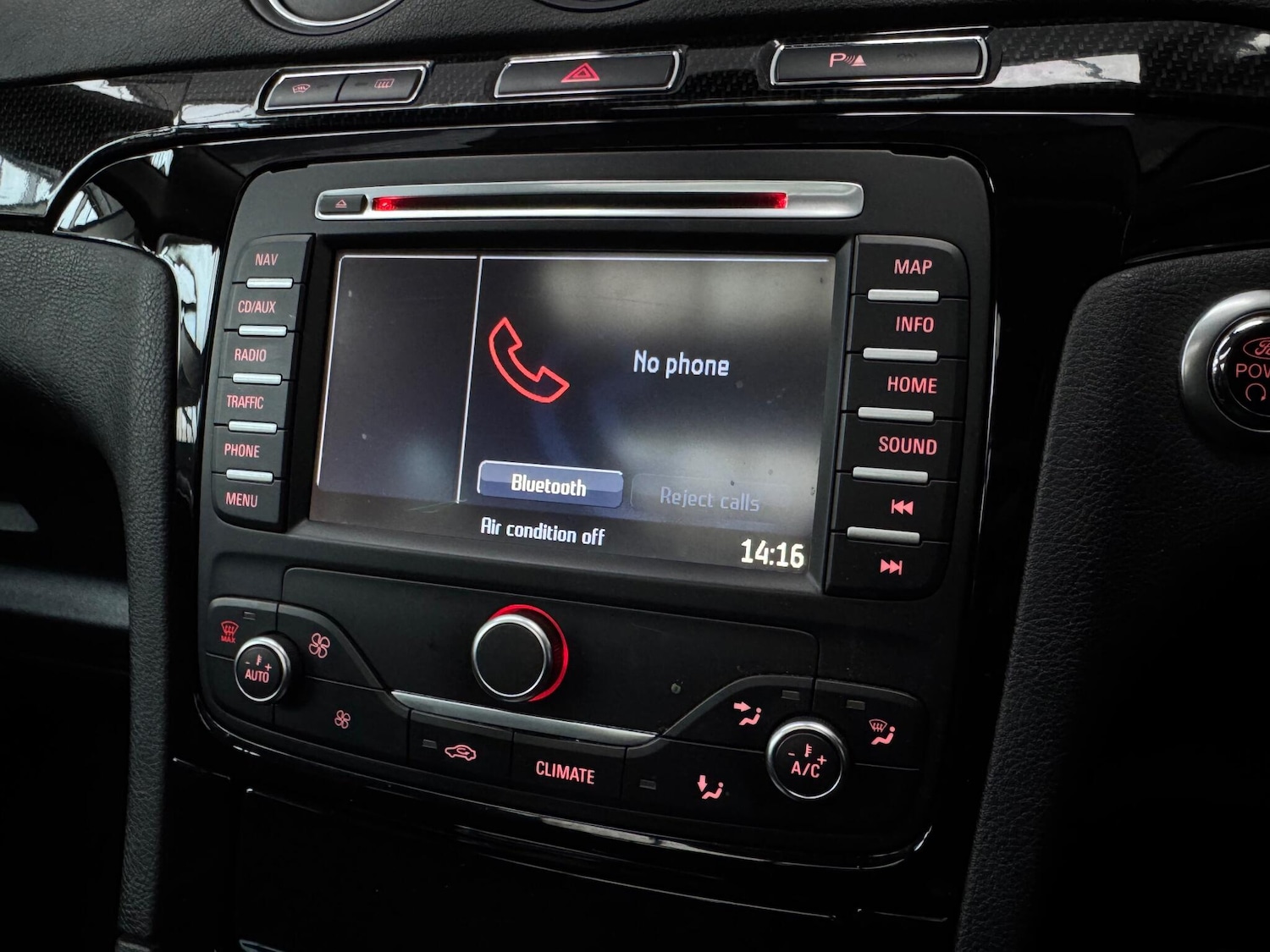 Used Ford S-Max 2014 for sale - 76410450: Photo 19