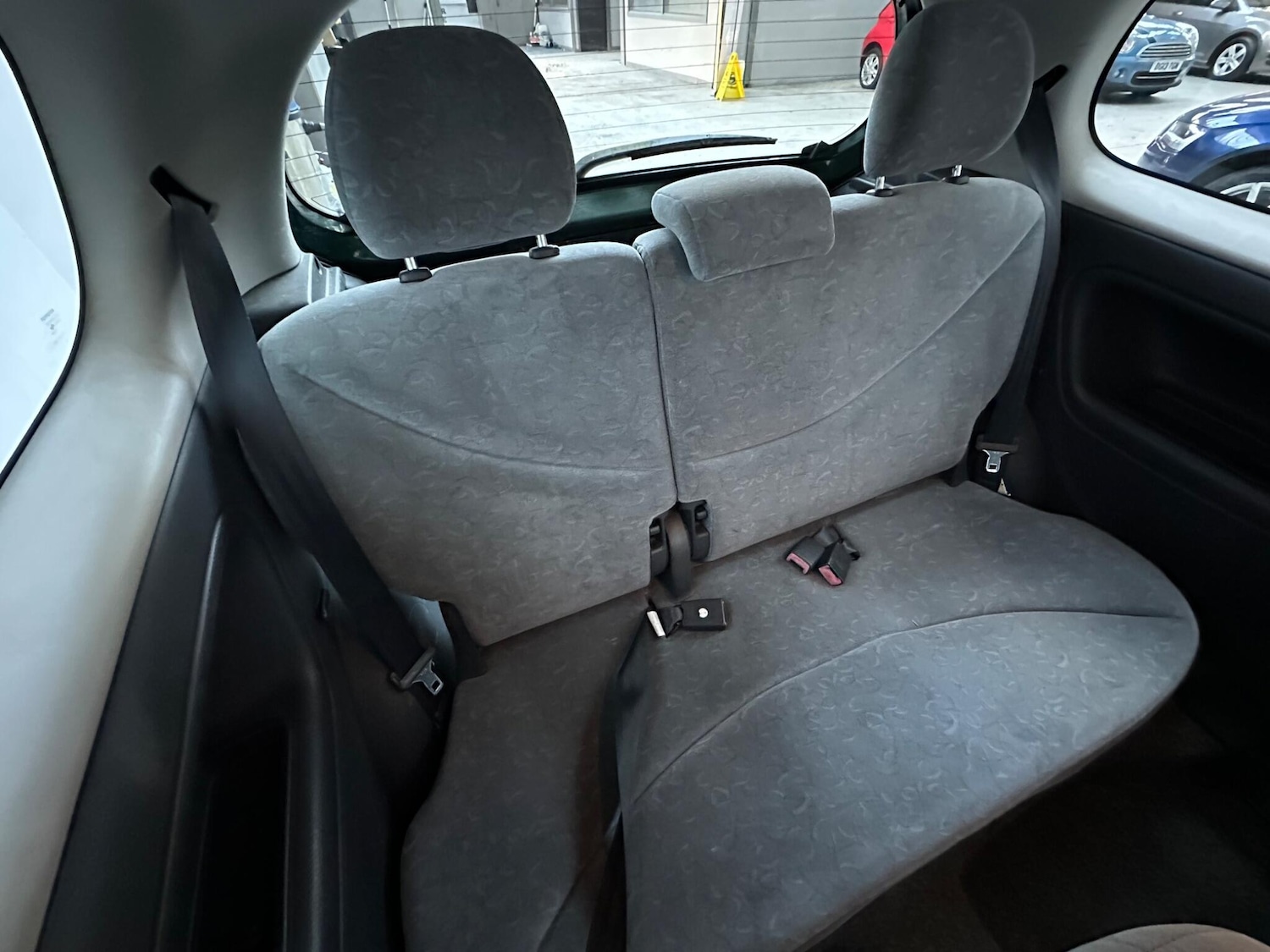 Used Toyota Yaris 2000 for sale - 77614587: Photo 8