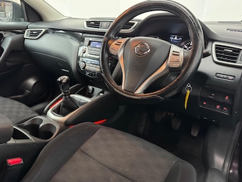 Used Nissan Qashqai 2014 for sale - 77726235: Photo