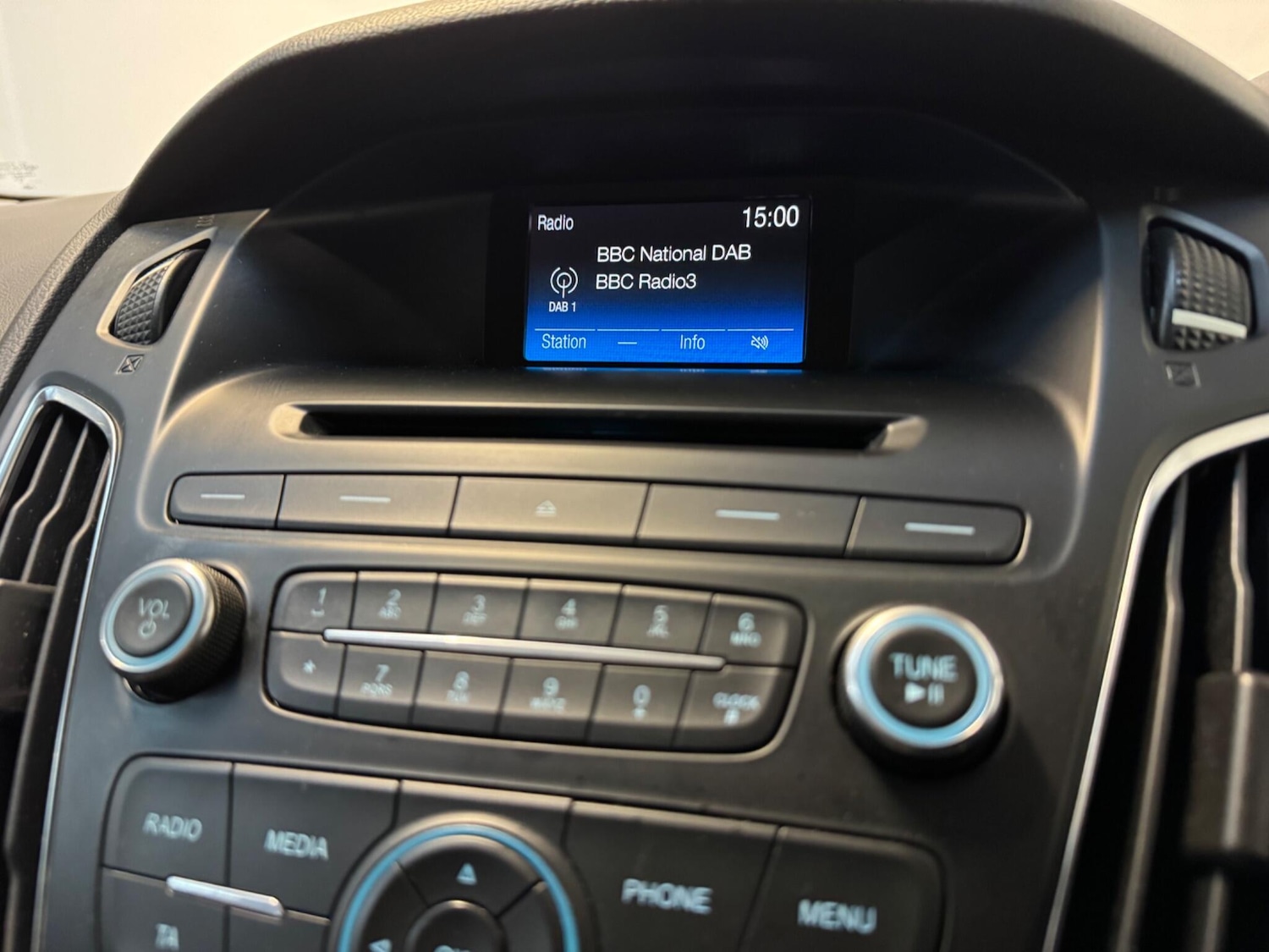 Used Ford Focus 2015 for sale - 77480322: Photo 14