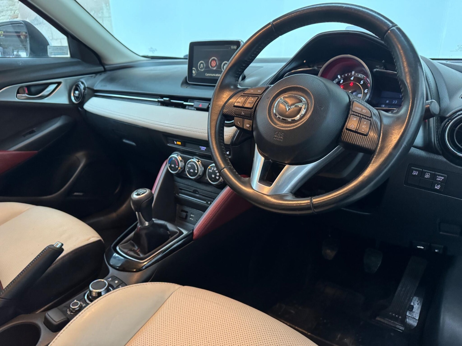 Used Mazda CX-3 2016 for sale - 77539948: Photo 4