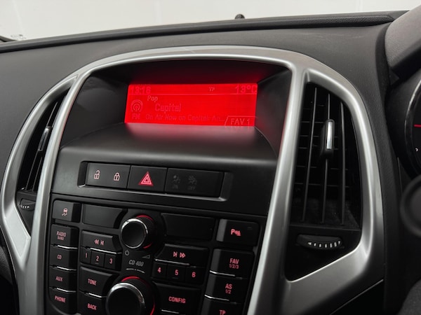 Used Vauxhall Astra 2013 for sale - 76310069: Photo 16