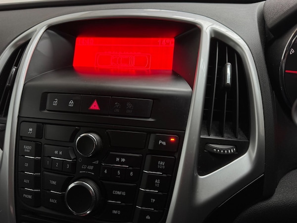 Used Vauxhall Astra 2013 for sale - 76310069: Photo 18