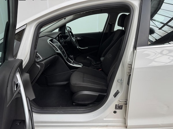 Used Vauxhall Astra 2013 for sale - 76310069: Photo 9