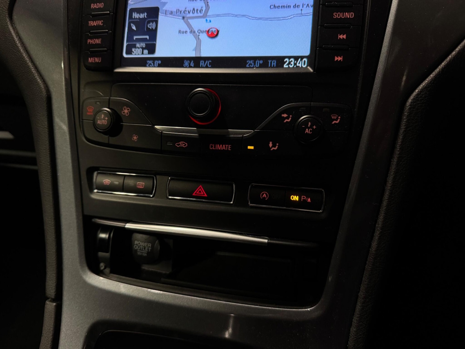 Used Ford Mondeo 2013 for sale - 77333287: Photo 21