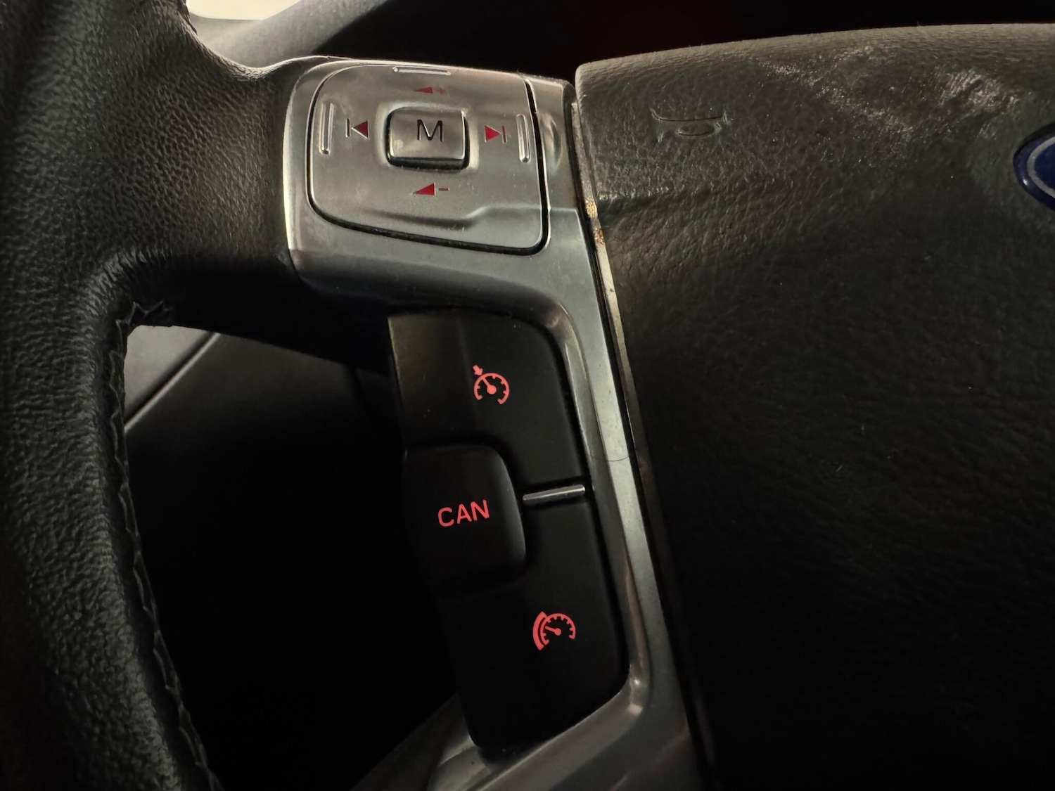 Used Ford Mondeo 2013 for sale - 77333287: Photo 23