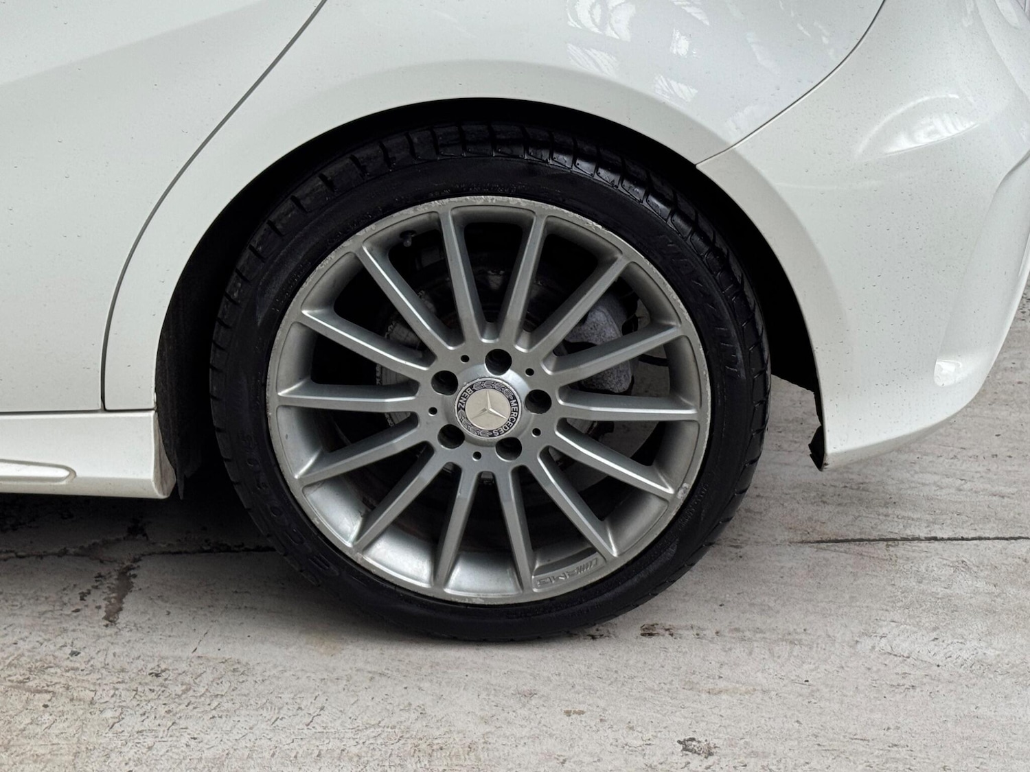 Used Mercedes-Benz A-Class 2014 for sale - 77726252: Photo 26