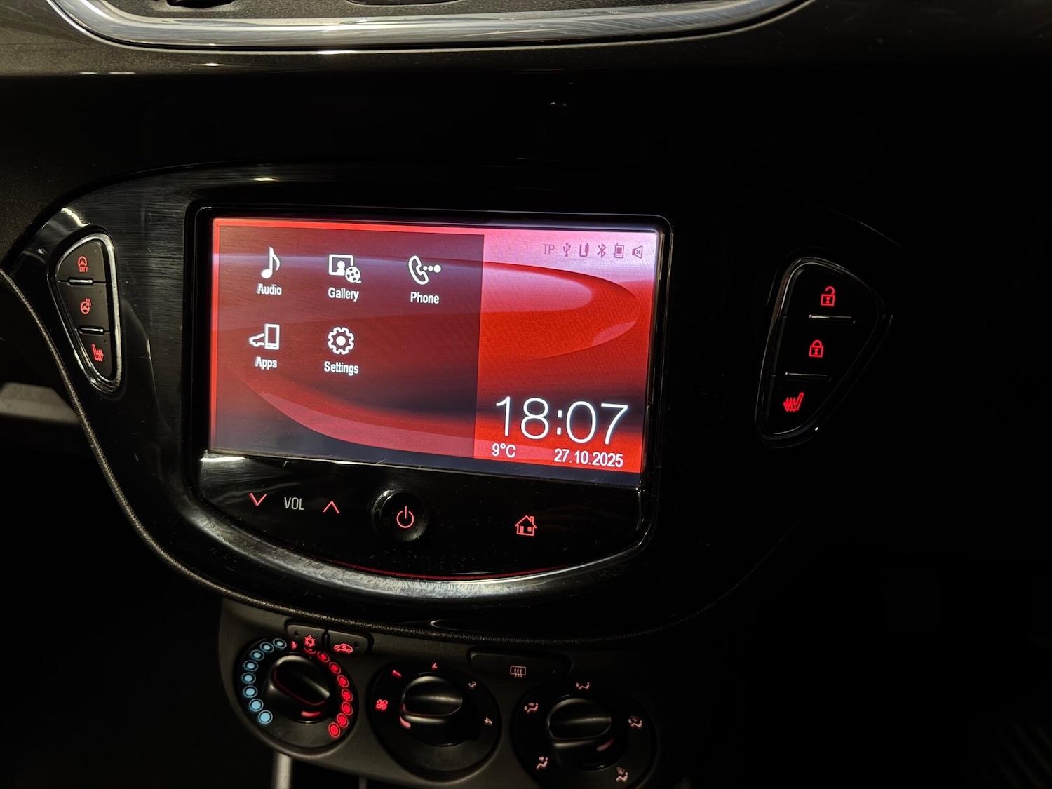 Used Vauxhall Corsa 2015 for sale - 76389989: Photo 16