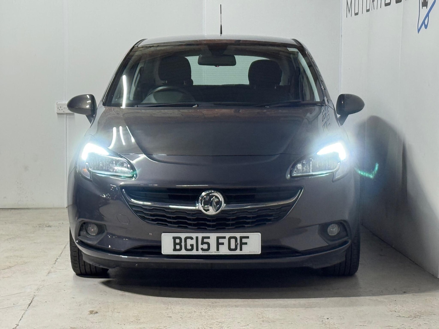 Used Vauxhall Corsa 2015 for sale - 76389989: Photo 2