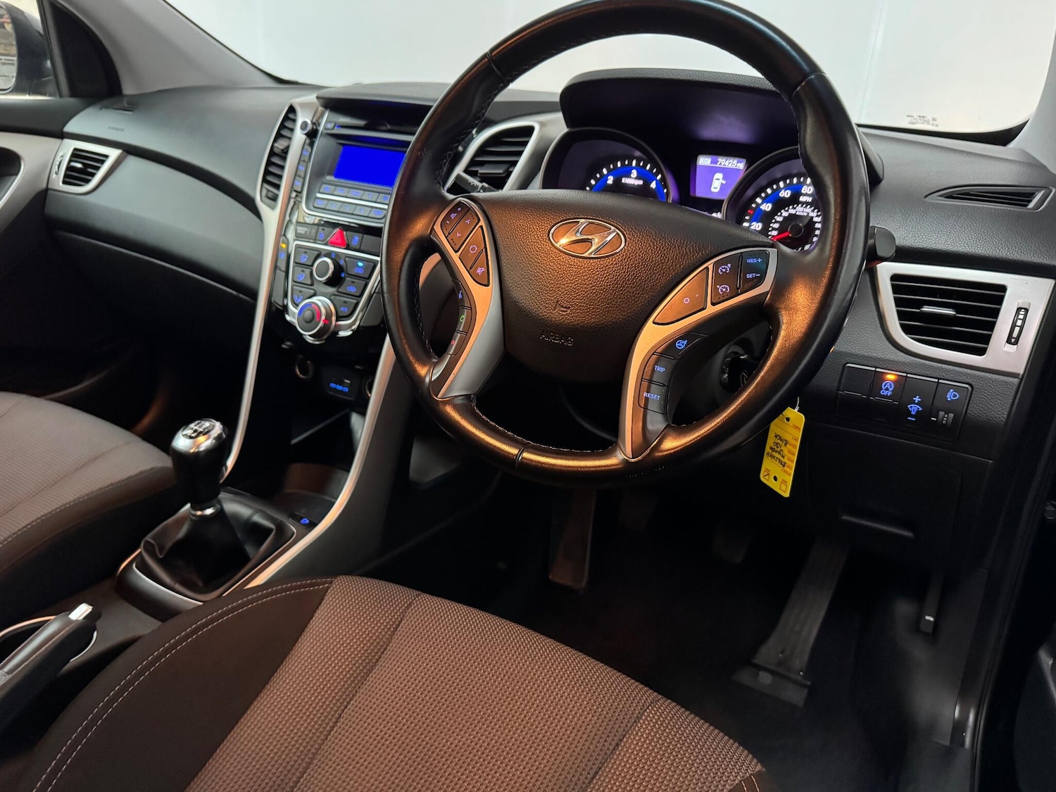 Used Hyundai i30 2015 for sale - 76361704: Photo 4