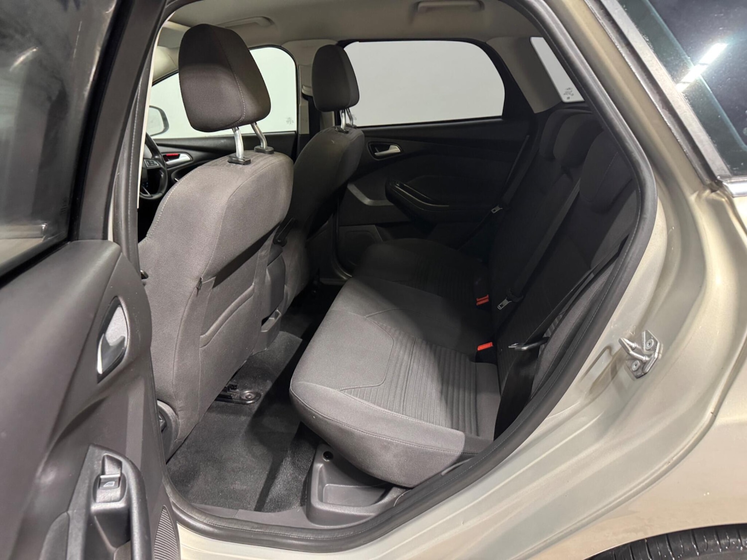 Used Ford Focus 2015 for sale - 77307772: Photo 12