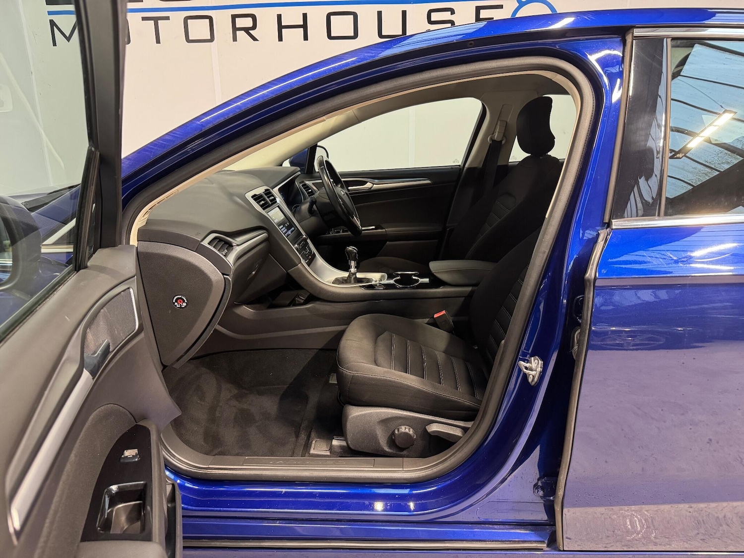 Used Ford Mondeo 2015 for sale - 76543145: Photo 11