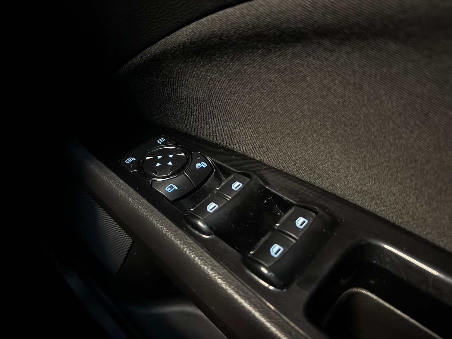 Used Ford Mondeo 2015 for sale - 76543145: Photo 27