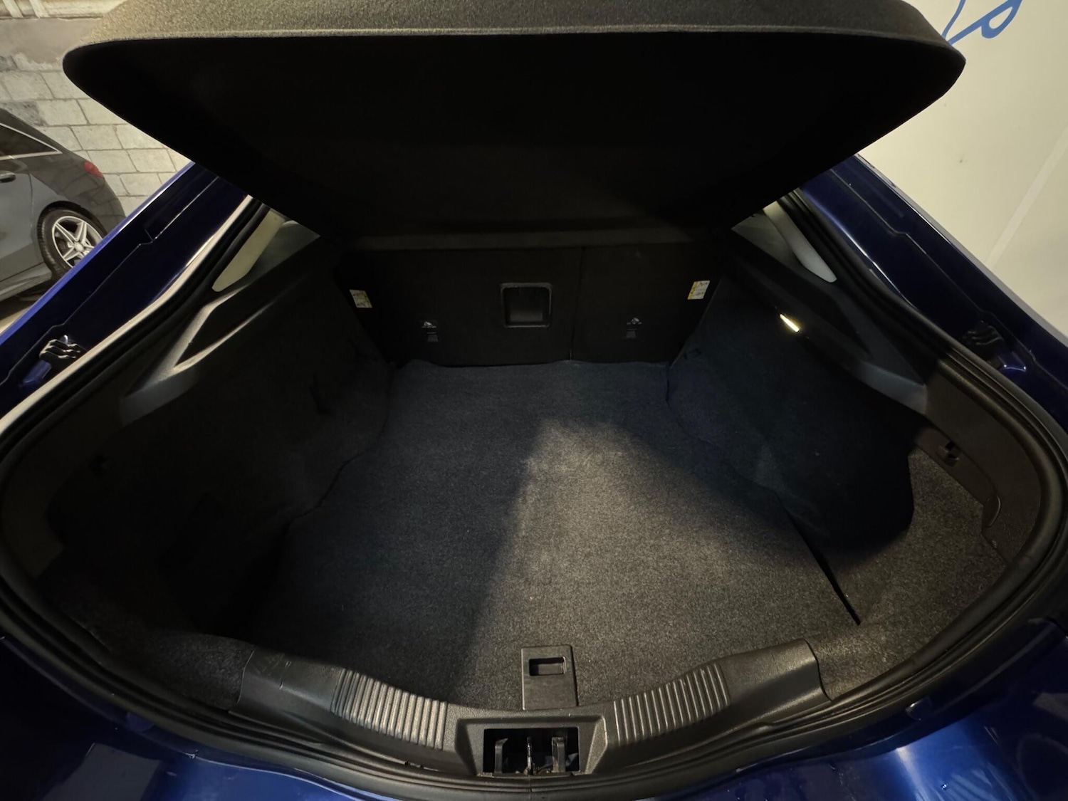 Used Ford Mondeo 2015 for sale - 76543145: Photo 28