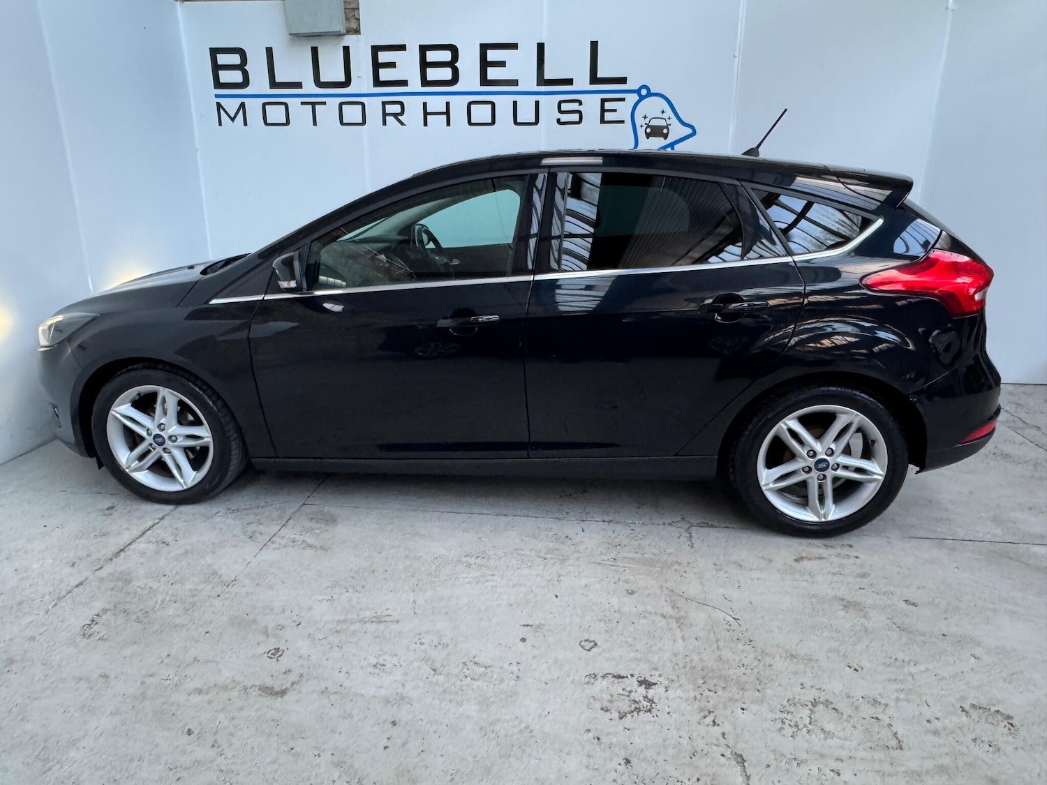 Used Ford Focus 2017 for sale - 77054290: Photo 8