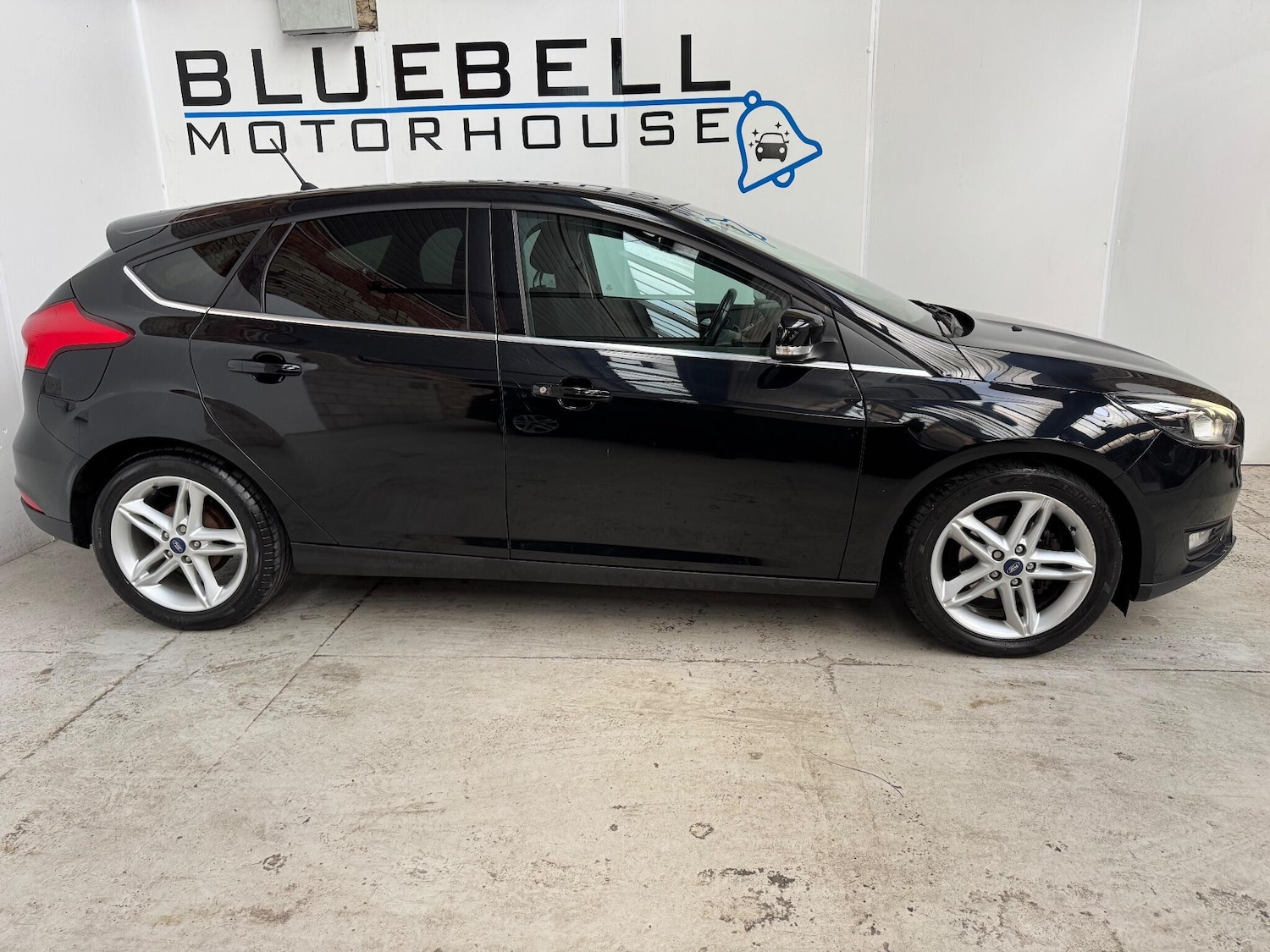 Used Ford Focus 2017 for sale - 77054290: Photo 9