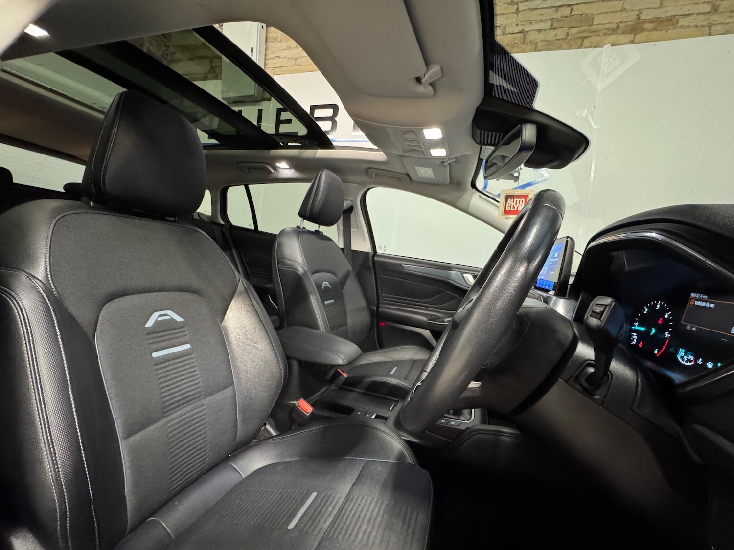 Used Ford Focus 2020 for sale - 76501235: Photo 15