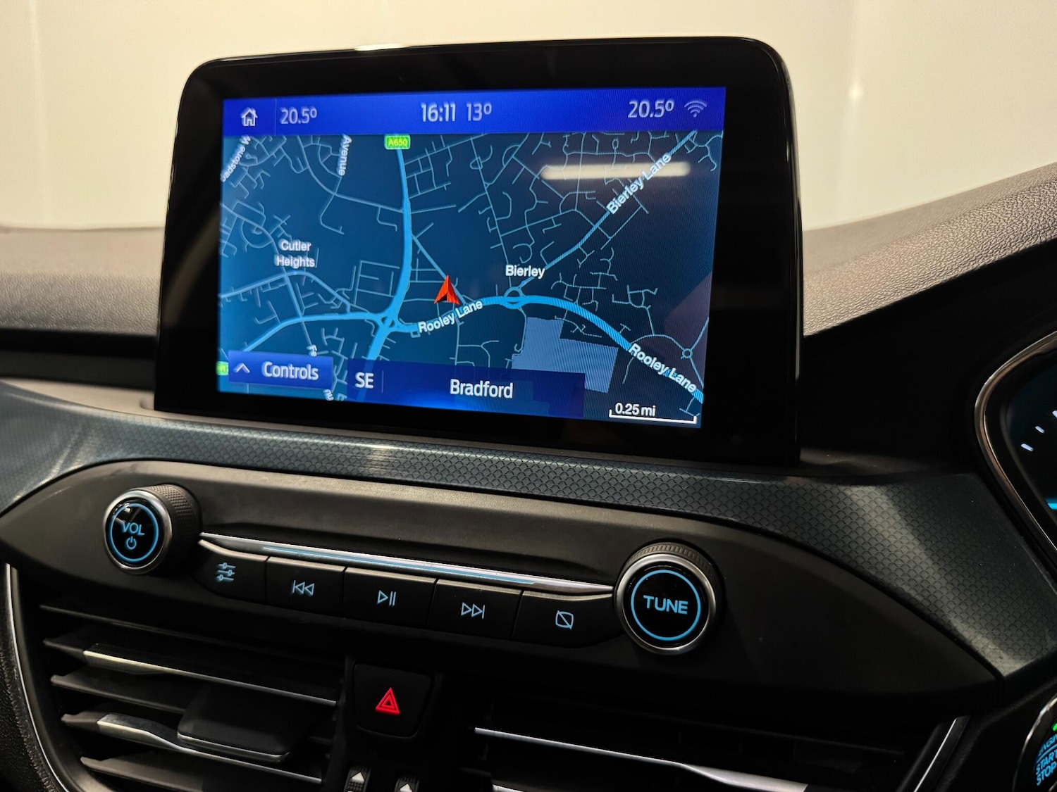 Used Ford Focus 2020 for sale - 76501235: Photo 19