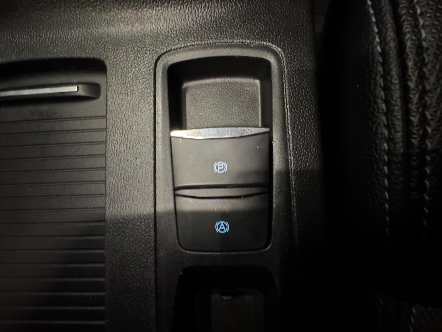 Used Ford Focus 2020 for sale - 76501235: Photo 25