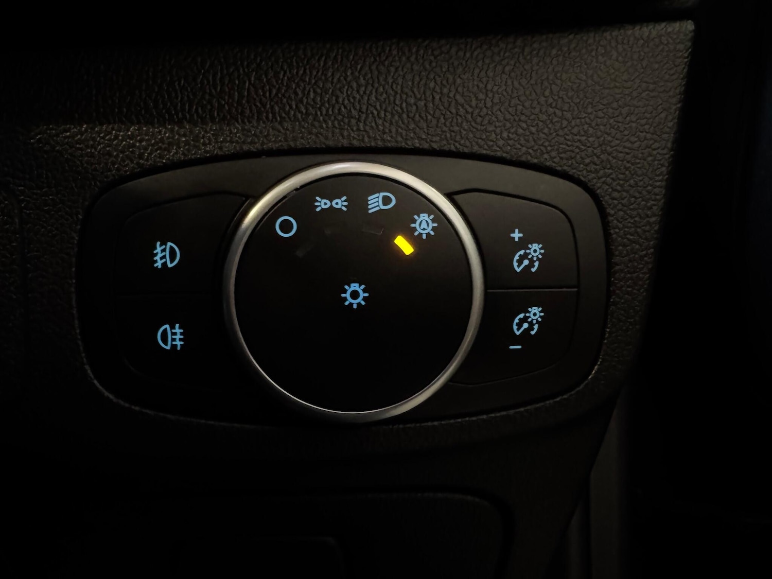 Used Ford Focus 2020 for sale - 76501235: Photo 29