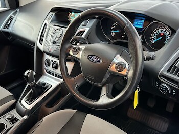 Used Ford Focus 2014 for sale - 78438918: Photo
