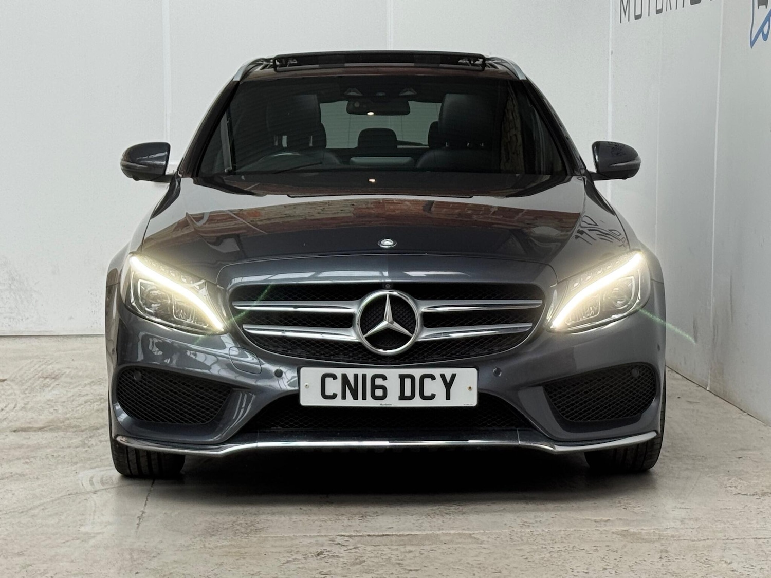 Used Mercedes-Benz C Class 2016 for sale - 76361701: Photo 2