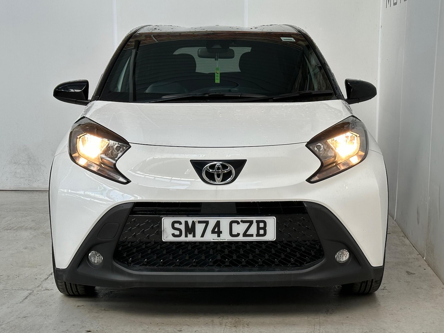 Used Toyota Aygo X 2024 for sale - 76441808: Photo 2