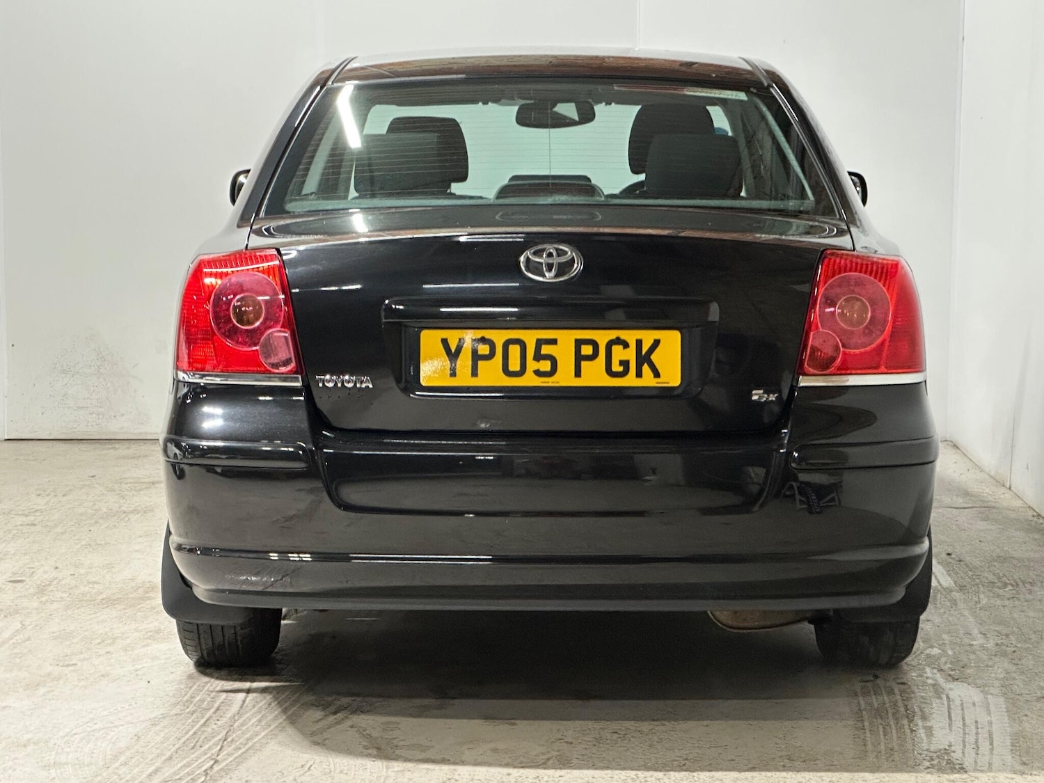 Used Toyota Avensis 2005 for sale - 76635891: Photo 8