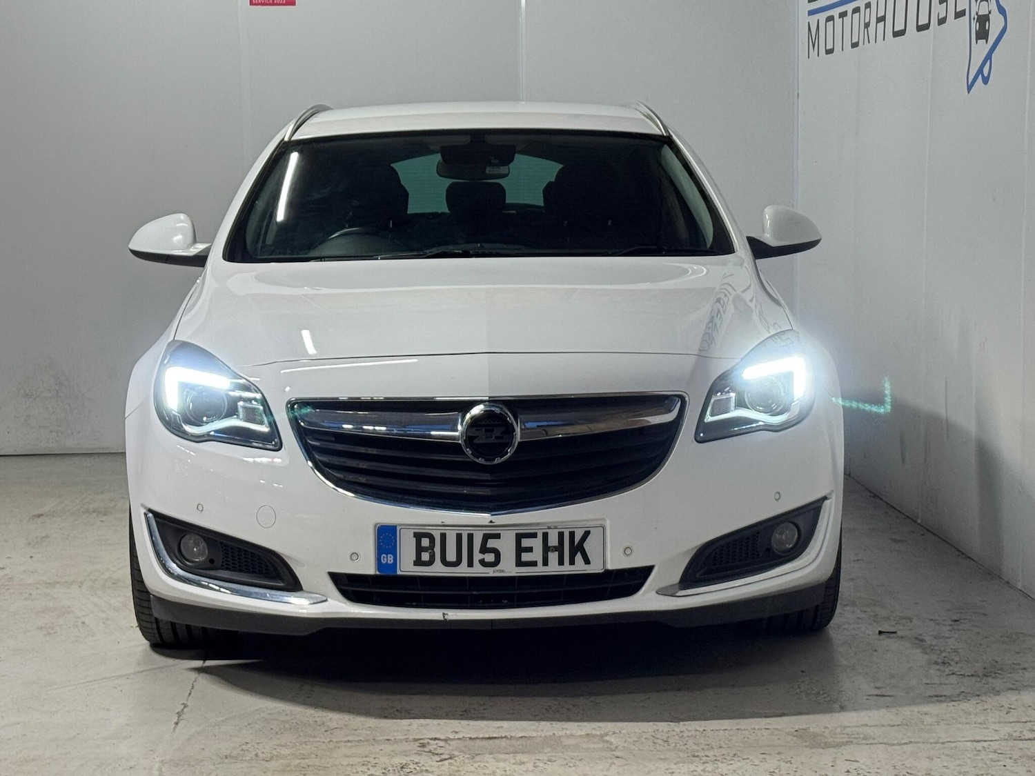 Used Vauxhall Insignia 2015 for sale - 76523420: Photo 2